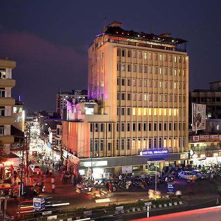 Sealord Hotel Kochi Exterior photo